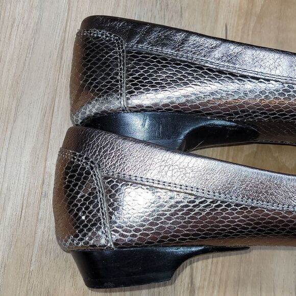 🔹️Arturo Chiang Bronze Buckled Leather Loafers Size 8.5 - Picture 10 of 15